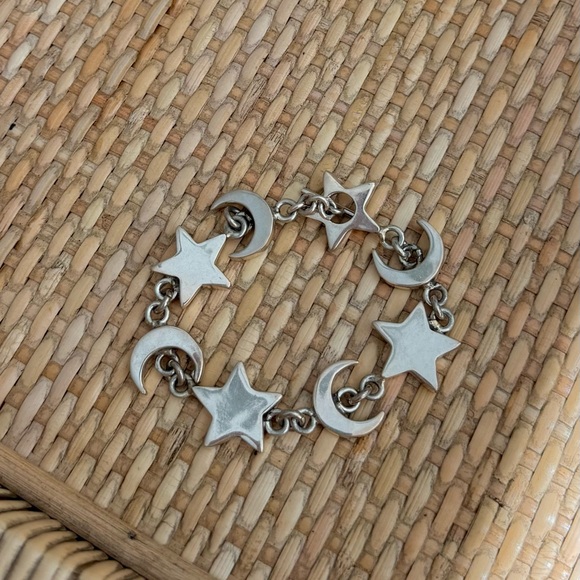 Vintage Silver Star & Moon Chunky Toggle Charm Bracelet - Picture 6 of 13